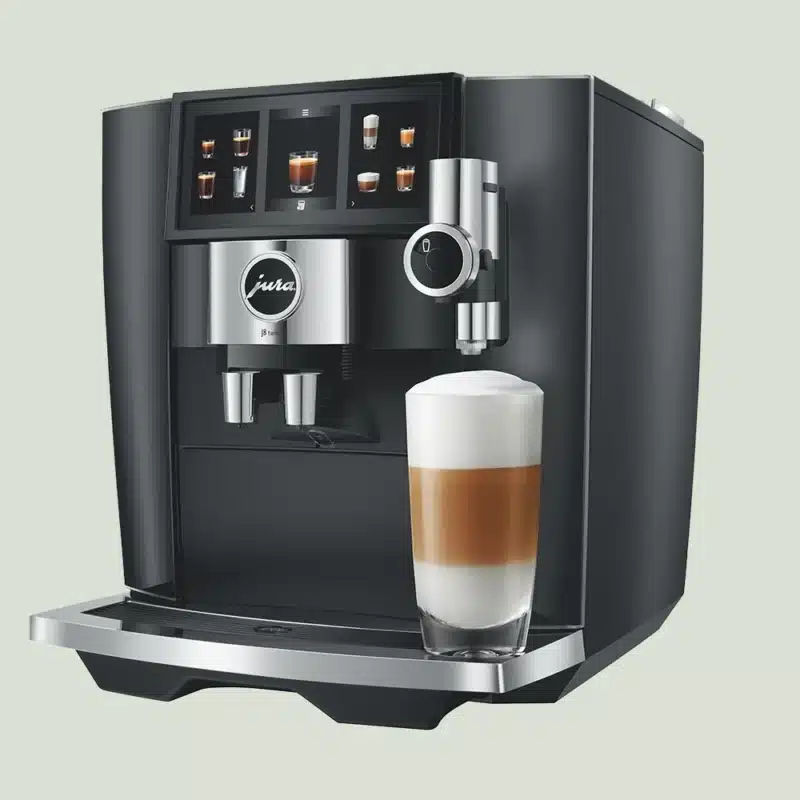 Introtilbud - Jura J8 Twin-espressomaskine i farven Diamond Black med 3 kg kaffe og mælkebeholder